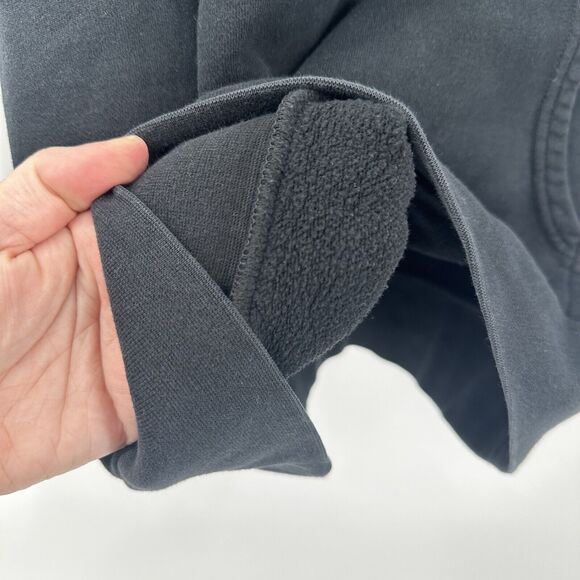 The North Face Hoodie Womens Medium Short RUNS PETITE Outdoors Black Pullover - Picture 7 of 7